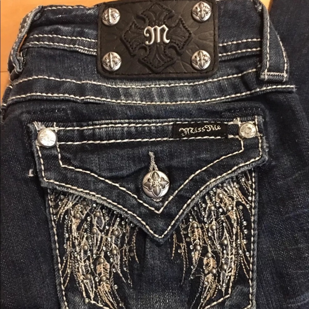 Miss Me embellished Boot cut Jeans - size 26